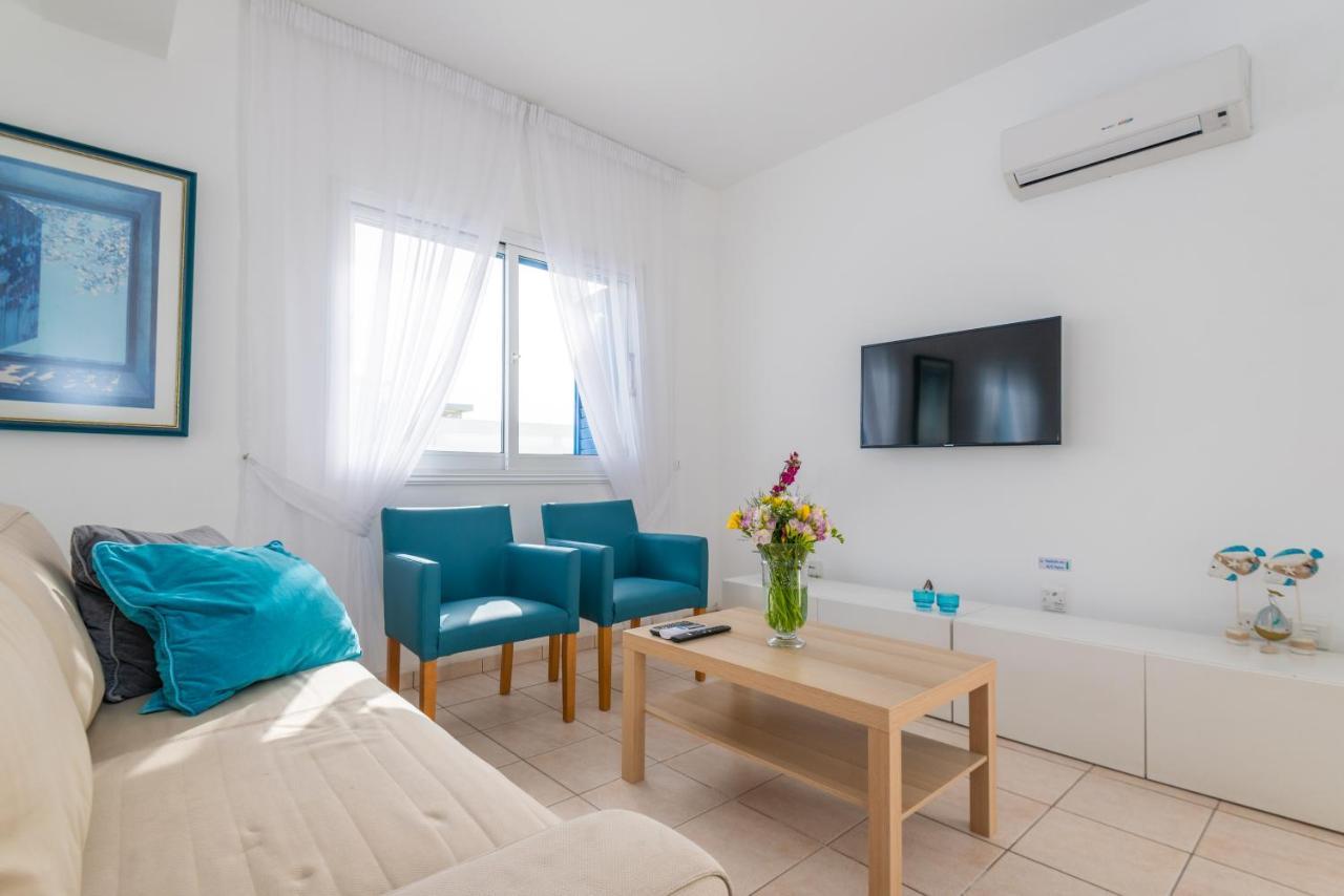 Narcissos Bay View Villa 프로타라스 외부 사진