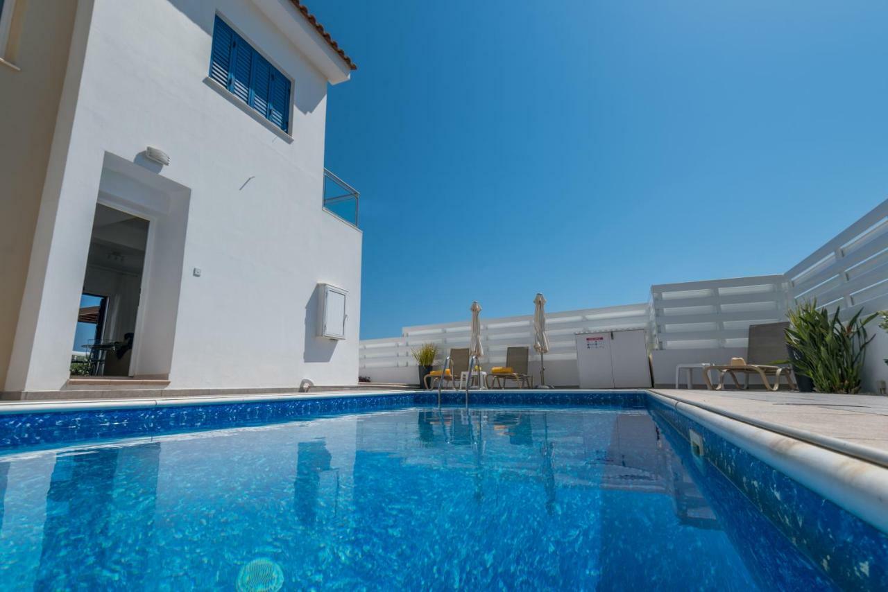 Narcissos Bay View Villa 프로타라스 외부 사진